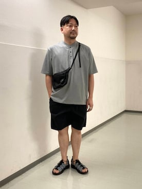 「アイテム（サンダル、パープル系）」を使った、KOICHI TANAKAさん（メンズ・170cm）の夏コーディネート