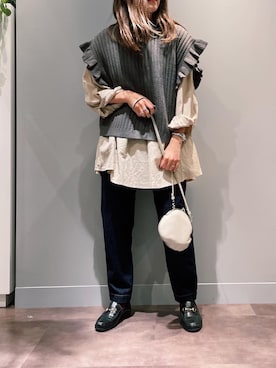 「GUCCI（グッチ）のアイテム（シューズ）」を使った、さちほさん（レディース・157cm）の秋コーディネート