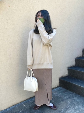 「UNIQLO（ユニクロ）のアイテム（スウェット）」を使った、a k k oさん（レディース・154cm）の秋コーディネート