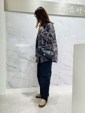 「アイテム（レインシューズ）」を使った、卑弥呼　ディアモール大阪店さん（レディース・165cm）の秋コーディネート