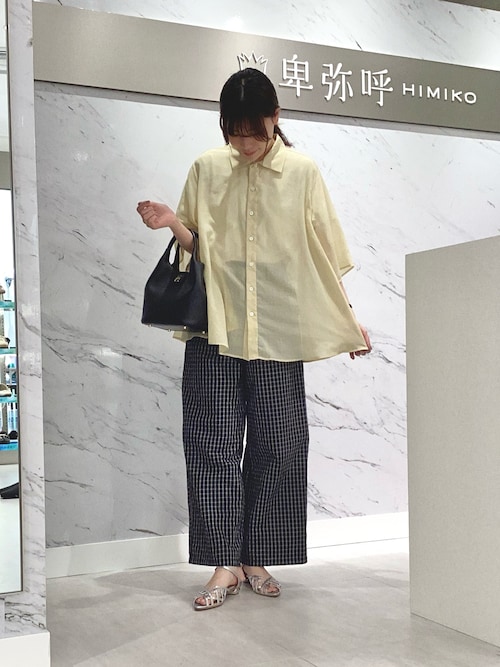 卑弥呼 Online Shop卑弥呼 ディアモール大阪店さんのサンダルを