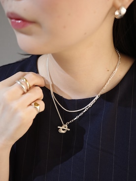 「アイテム（イヤリング）」を使った、horigamiakaneさん（レディース・156cm）の秋コーディネート