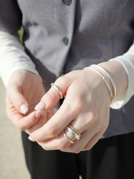 「TEN.（テン）のアイテム（リング）」を使った、horigamiakaneさん（レディース・156cm）の春コーディネート