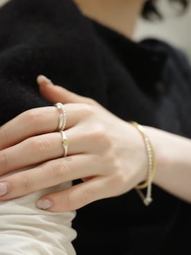 「TEN.（テン）のSILVER925 18KGP タイニーハートリング（リング、シルバー系）」を使った、horigamiakaneさん（レディース・156cm）の春コーディネート