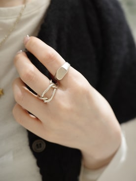 「TEN.（テン）のSILVER925 パレットリング（リング、シルバー系）」を使った、horigamiakaneさん（レディース・156cm）の春コーディネート