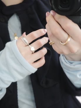 「TEN.（テン）のアイテム（リング）」を使った、horigamiakaneさん（レディース・156cm）の春コーディネート