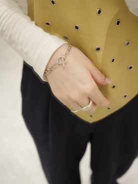 「TEN.（テン）のアイテム（アクセサリー）」を使った、horigamiakaneさん（レディース・156cm）の春コーディネート