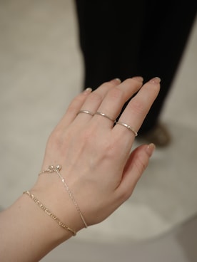 「アイテム（ブレスレット）」を使った、horigamiakaneさん（レディース・156cm）の秋コーディネート