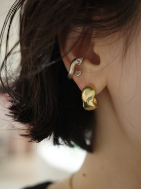 「アイテム（イヤーカフ）」を使った、horigamiakaneさん（レディース・156cm）の冬コーディネート