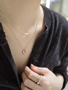 「アイテム（チャーム）」を使った、horigamiakaneさん（レディース・156cm）の秋コーディネート