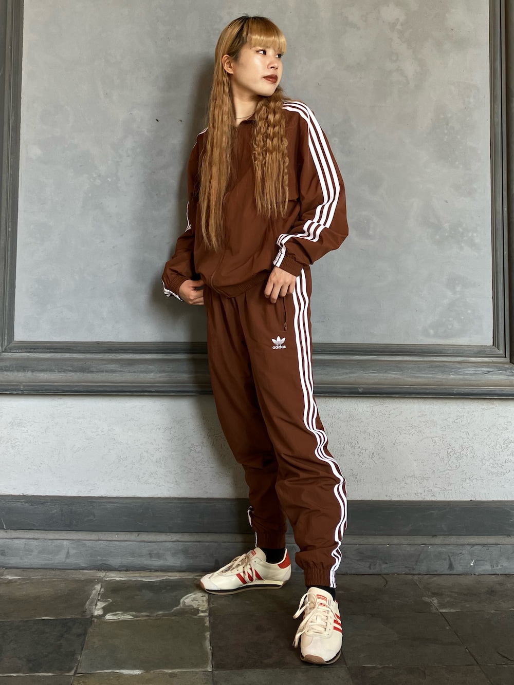 アディダス　アディカラー ウーブン ファイヤーバードトラックパンツ　新品タグ付き adidas パンツ アディカラー ウーブン ファイヤーバードトラック
