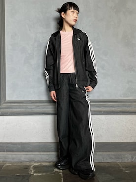 「adidas（アディダス）のオズヴィーナス / OZVENUZ / 厚底スニーカー / / アディダスオリジナルス adidas Originals（スニーカー、ブラック系）」を使った、yeさん（レディース・164cm）の春コーディネート