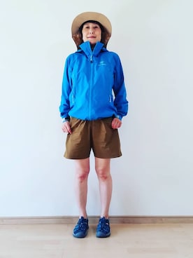 「ARC'TERYX（アークテリクス）のアイテム（ジャケット/アウター）」を使った、サチエさん（レディース・158cm）の夏コーディネート