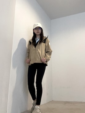 「H&M（エイチ・アンド・エム）のアイテム（その他パンツ、ブラック系）」を使った、ことりのガワ。さん（レディース・151cm）の春コーディネート