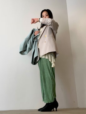 「Noble（ノーブル）の《追加2》トリコチンピークドラペルジャケット（テーラードジャケット、ホワイト系）」を使った、ことりのガワ。さん（レディース・151cm）の春コーディネート