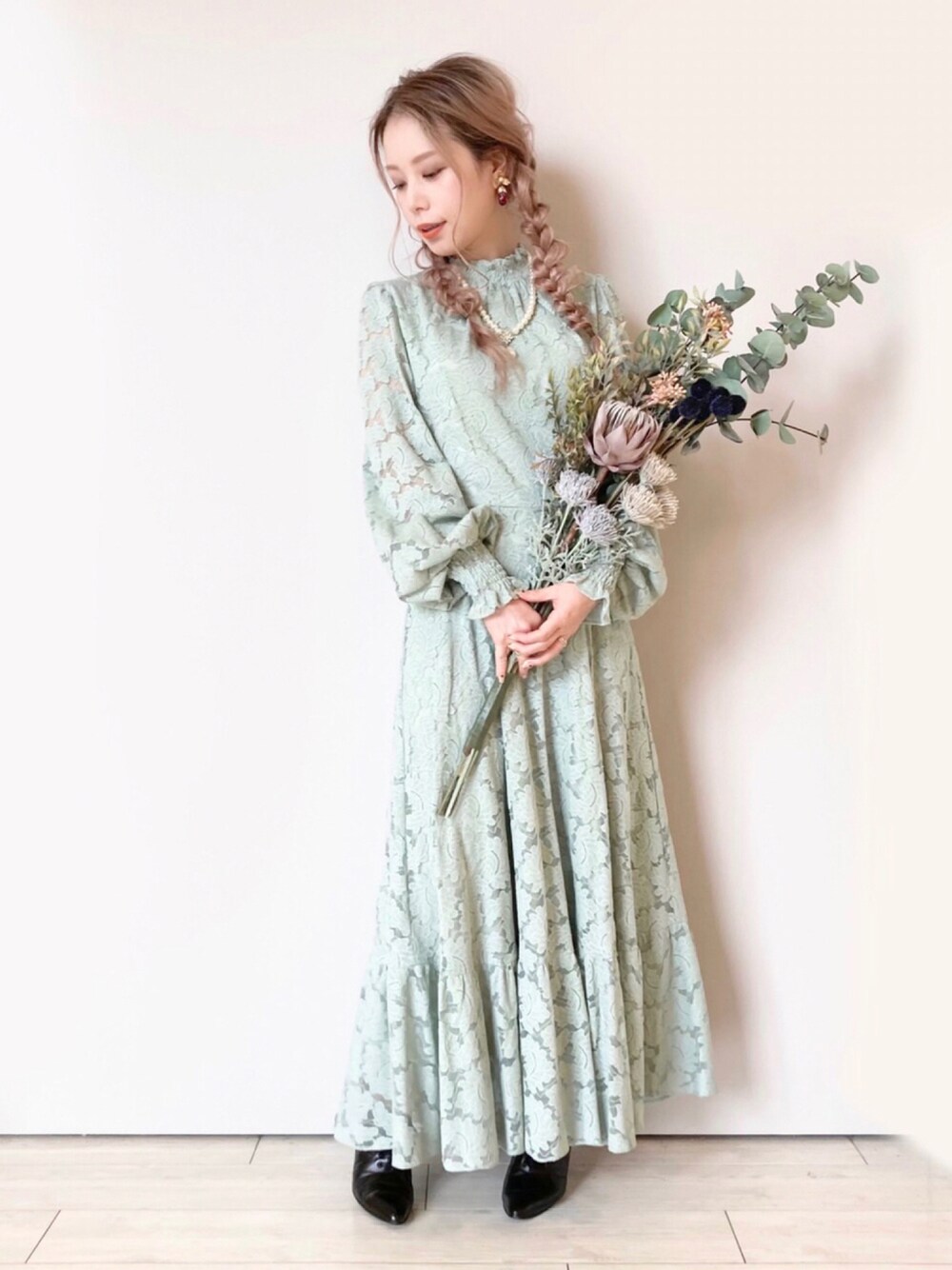 「ワンピース、レースアップシューズ、フォーマル、結婚式、ミントグリーン、ドレス、ロングワンピース、結婚式二次会スタイル、オトナ女子、formforma」｜「orgablancaのアイテム（イヤリング、グリーン系）」を使った、formformaグランフロント大阪さん（レディース・152cm）の秋コーディネートの1枚目の写真