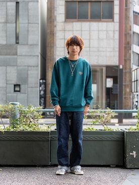 「SCHOTT」｜「アイテム（スウェット）」を使った、taijuさん（メンズ・173cm）の秋コーディネート