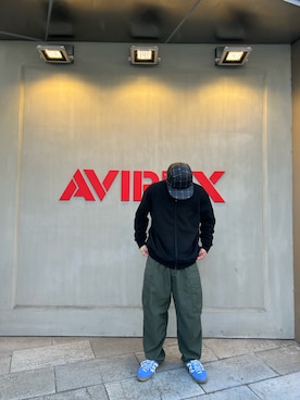「AVIREX（アヴィレックス）のアイテム（ジャージ）」を使った、Takedaさん（メンズ・164cm）の冬コーディネート