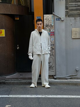 「ANCELLM（アンセルム）のアイテム（トップス）」を使った、ware-mo-kou 井上慎斗さん（メンズ・184cm）の冬コーディネート