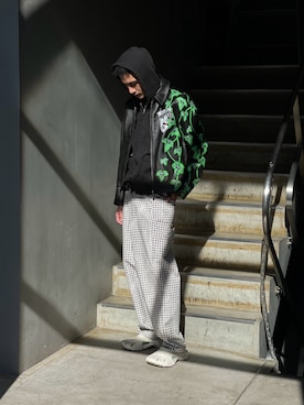 「ANCELLM（アンセルム）のアイテム（トップス）」を使った、ware-mo-kou 井上慎斗さん（メンズ・184cm）の冬コーディネート