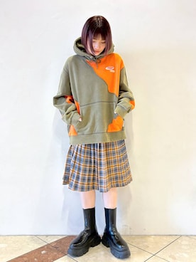 「PBLIM（ページボーイリム）のアイテム（パーカー）」を使った、ゆいさん（レディース・154cm）の秋コーディネート