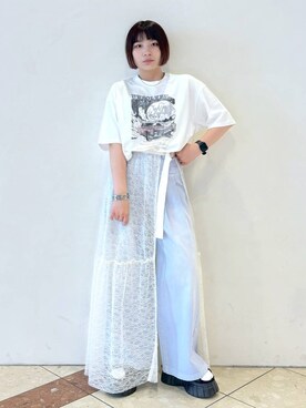 「ワイドパンツ」｜「アイテム（デニムパンツ、ピンク系）」を使った、ゆいさん（レディース・154cm）の夏コーディネート
