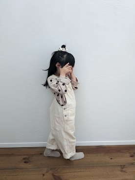 「BREEZE by saori（ブリーズバイサオリ）のアイテム（サロペット/オーバーオール）」を使った、せーさん（キッズ・100cm）の春コーディネート