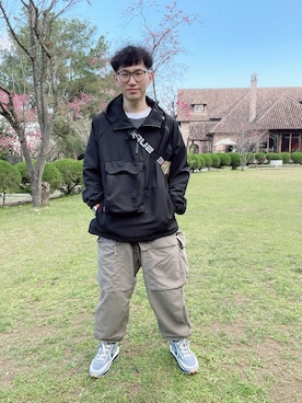 「NIKE（ナイキ）のアイテム（スニーカー、ブルー系）」を使った、Chun👀さん（メンズ）の春コーディネート