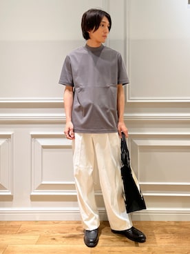 「DRESSTERIOR（ドレステリア）の【接触冷感／抗菌防臭／消臭】ICE CLEAR COTTON モックネックTシャツ（Tシャツ/カットソー、グレー系）」を使った、がくさん（メンズ・172cm）の夏コーディネート