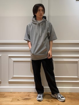 「DRESSTERIOR（ドレステリア）の【セットアップ可】ダンボールフーディー（パーカー、グレー系）」を使った、がくさん（メンズ・172cm）の夏コーディネート