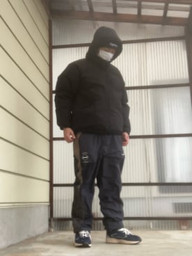 「MoonStar（ムーンスター）のアイテム」を使った、マークスさん（メンズ・180cm）の冬コーディネート