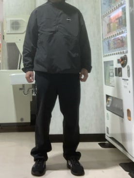 「MoonStar（ムーンスター）のアイテム」を使った、マークスさん（メンズ・180cm）の冬コーディネート