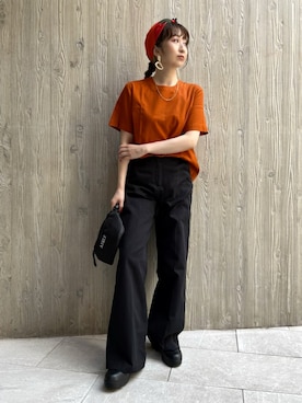 「カラー×コーデ」｜「アイテム（レインシューズ）」を使った、akiさん（レディース・164cm）の春コーディネート