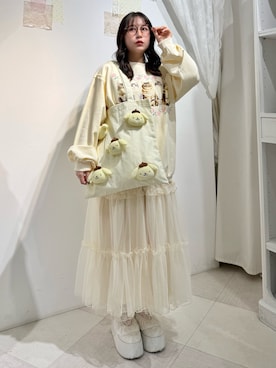 「イエロー」｜「アイテム（スウェット）」を使った、ponさん（レディース・153cm）の秋コーディネート