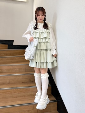 merry jenny（メリージェニー）の「フリルカラーエコファートレーナー