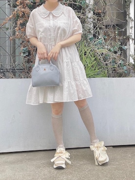 flowerコットンティアードミニワンピースを使った人気