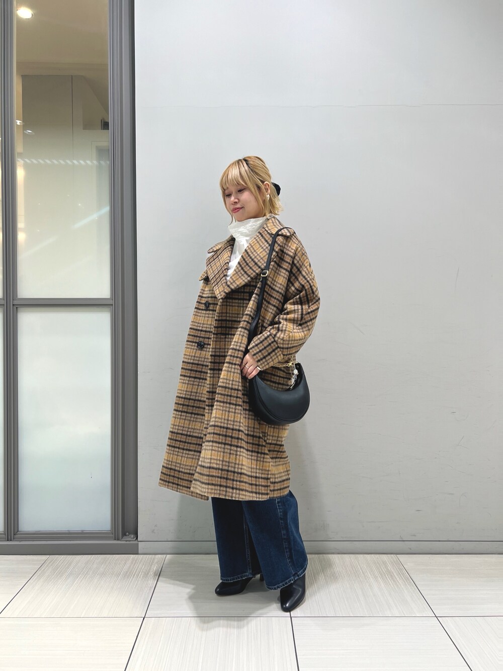 美品✨TICCAチェスターコート TICCAのチェスターコートを使った人気ファッション