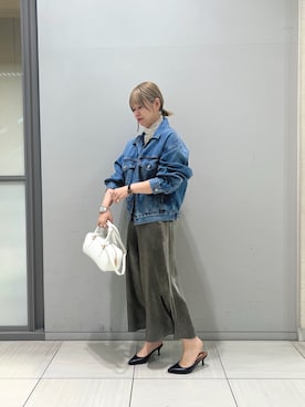 「タートルネック」｜「アイテム（デニムジャケット）」を使った、yuiさん（レディース・160cm）の冬コーディネート