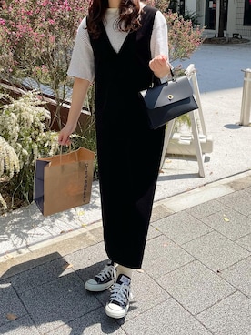 「ごきげんウィーク」｜「アイテム（ジャンパースカート）」を使った、miiさん（レディース・165cm）の春コーディネート