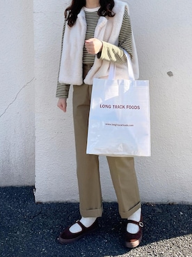 「アイテム（チノパンツ）」を使った、miiさん（レディース・165cm）の冬コーディネート