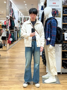 「UNIQLO（ユニクロ）のアイテム（その他アウター、ホワイト系）」を使った、jeffreynly94さん（メンズ・180cm）の秋コーディネート