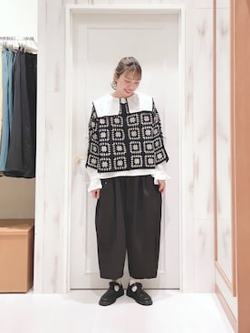 「襟付きトップス」｜「アイテム（その他シューズ）」を使った、ハタケヤマさん（レディース・163cm）の秋コーディネート