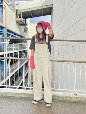 「ホワイトデニム」｜「アイテム（オールインワン・サロペット）」を使った、ハタケヤマさん（レディース・163cm）の秋コーディネート