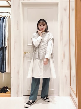 「Samansa Mos2 blue（サマンサモスモスブルー）のアイテム（ベスト）」を使った、ハタケヤマさん（レディース・163cm）の冬コーディネート