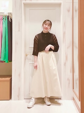 「トラペーズスカート」｜ハタケヤマさん（レディース・163cm）の春コーディネート