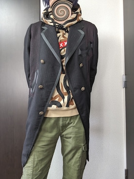 「迷彩」｜「アイテム（その他アウター）」を使った、まばゆいさん（メンズ・177cm）の冬コーディネート