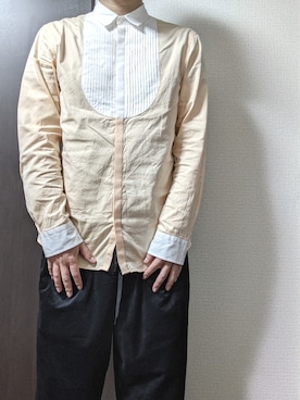 「ベルベットパンツ」｜まばゆいさん（メンズ・177cm）の秋コーディネート