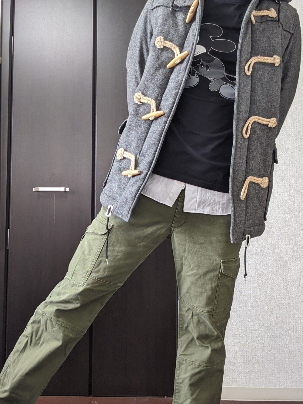 WHITE MOUNTAINEERINGのダッフルコートを使ったメンズ人気ファッション