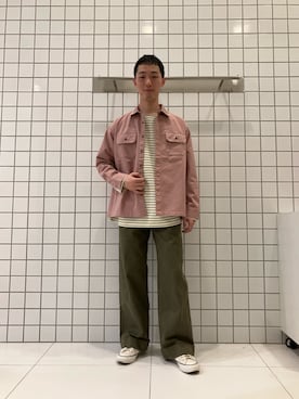 「SENSE OF PLACE by URBAN RESEARCH(センスオブプレイスバイアーバンリサーチ)のダブルポケットカラーデニムシャツ(シャツ/ブラウス、ピンク系)」を使った、srsbrbr1234さん(メンズ・170cm)の春コーディネート