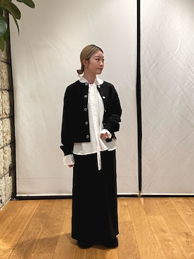 「URBAN RESEARCH DOORS（アーバンリサーチドアーズ）の『仁村紗和さん着用』『UR TECH 200日ニット』リングドットカーディガン（カーディガン/ボレロ、ブラック系）」を使った、晴菜さん（レディース・157cm）の秋コーディネート